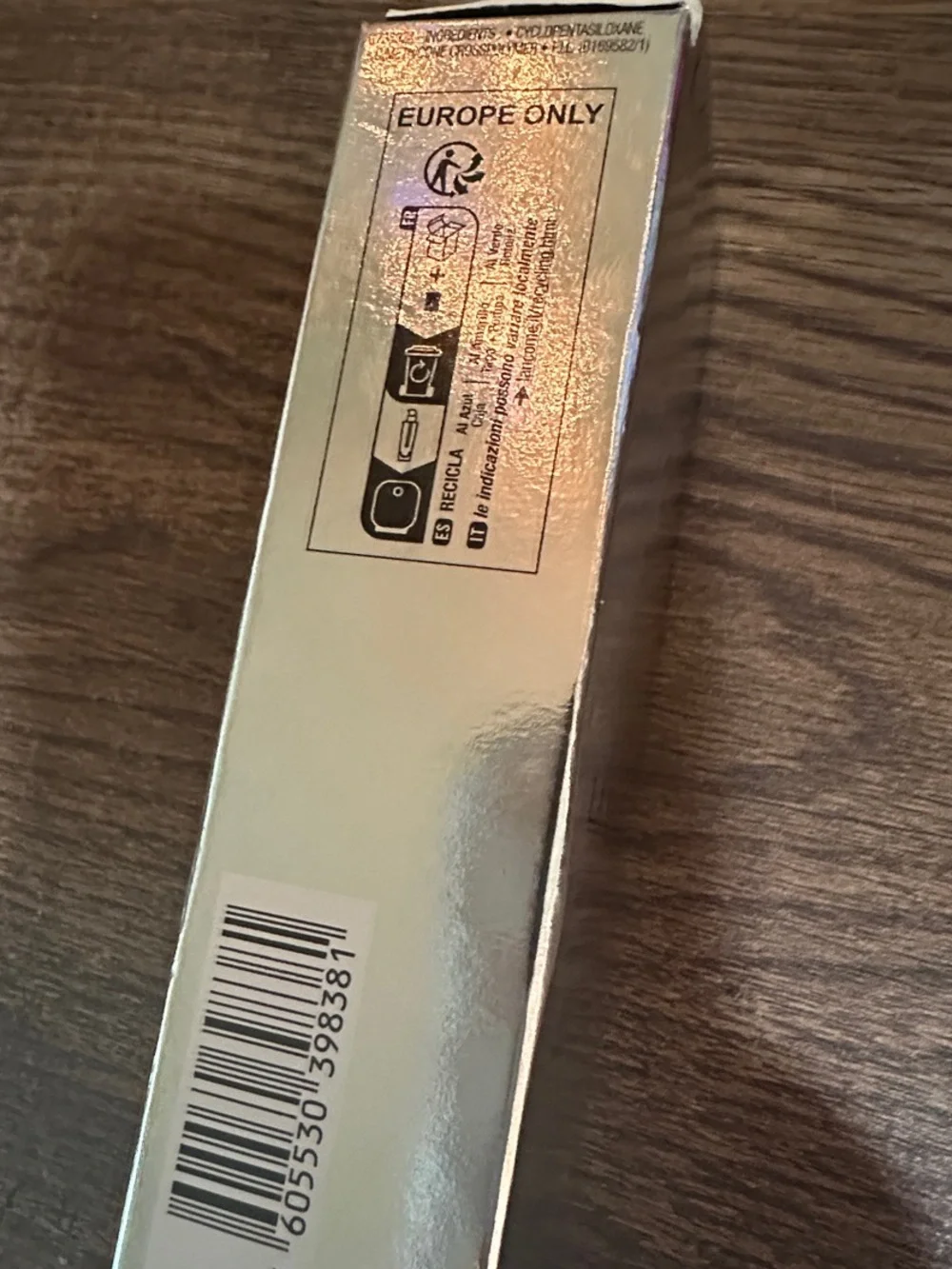 La Base Pro Perfecting Makeup Primer - Gold